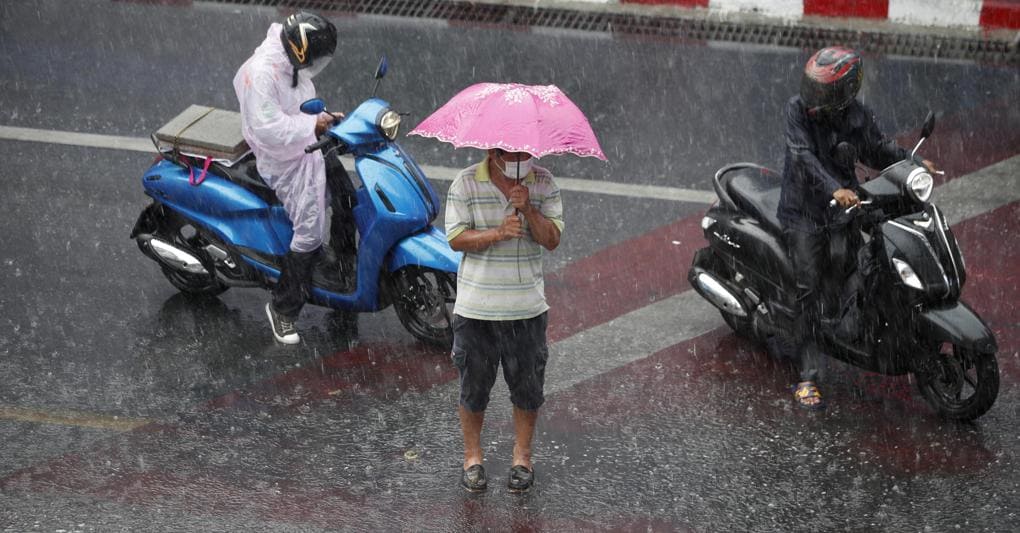 In Thailandia in questi giorni piogge e temperature estreme come conseguenza di El Niño e cambiamento climatico (Epa) 