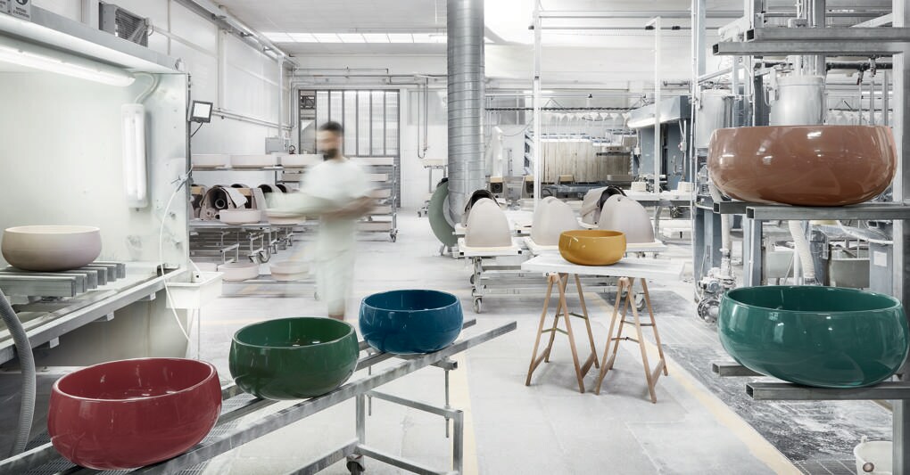 Ceramica. La produzione dei sanitari nel polo di Civita Castellana (Viterbo) 