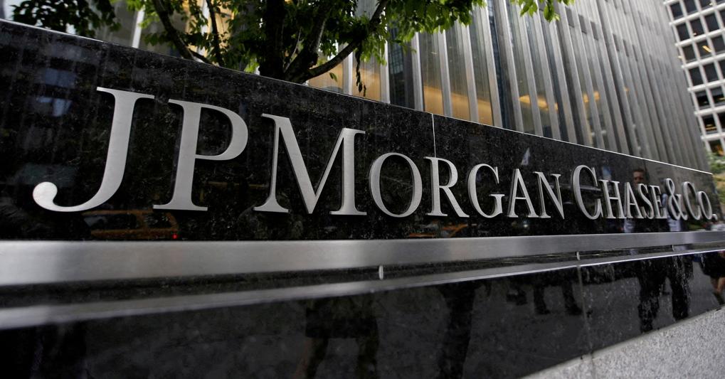 JP Morgan sviluppa la sua ChatGPT: fornirà consigli sugli investi...