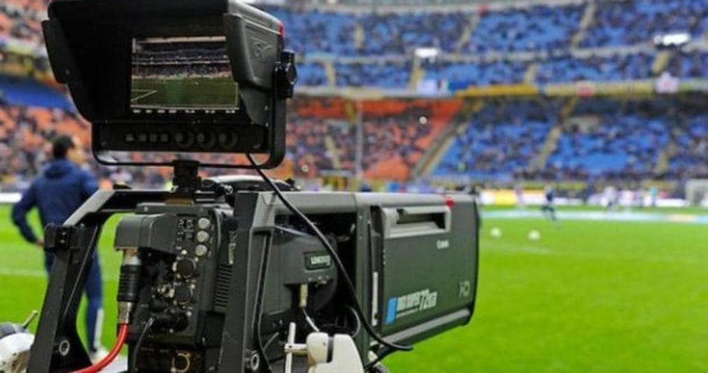 Serie A, what happens to TV rights: from one to three subscriptions to follow football