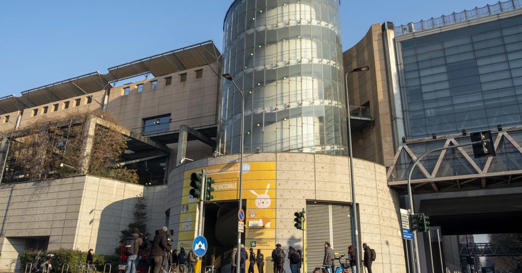 l'hub vaccinale realizzato al Portello durante il Covid  