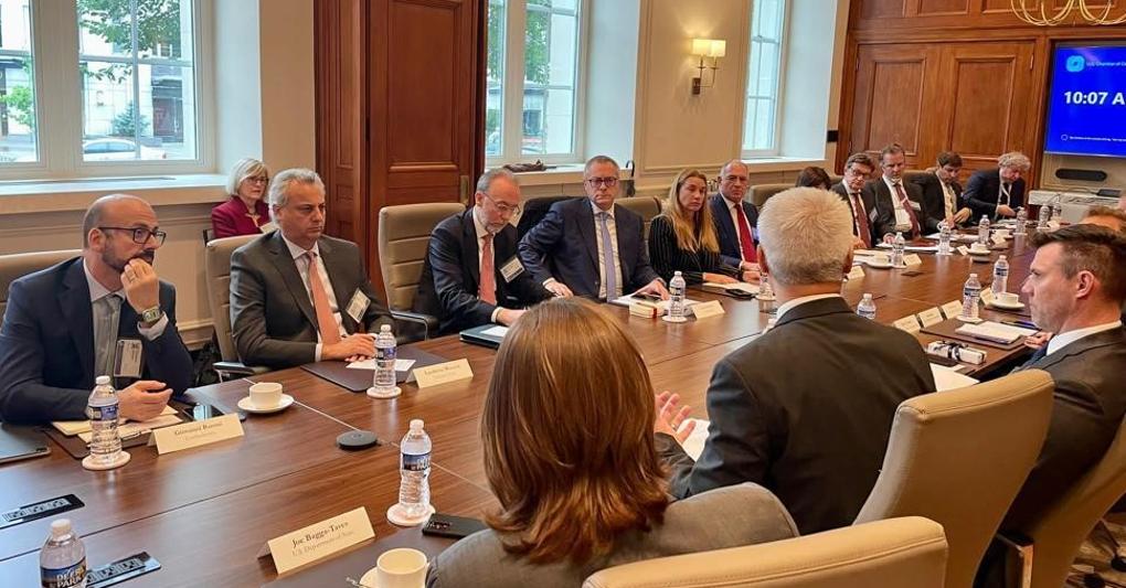 A Washington. Il presidente di Confindustria Carlo Bonomi ieri durante i colloqui alla Camera di commercio americana 