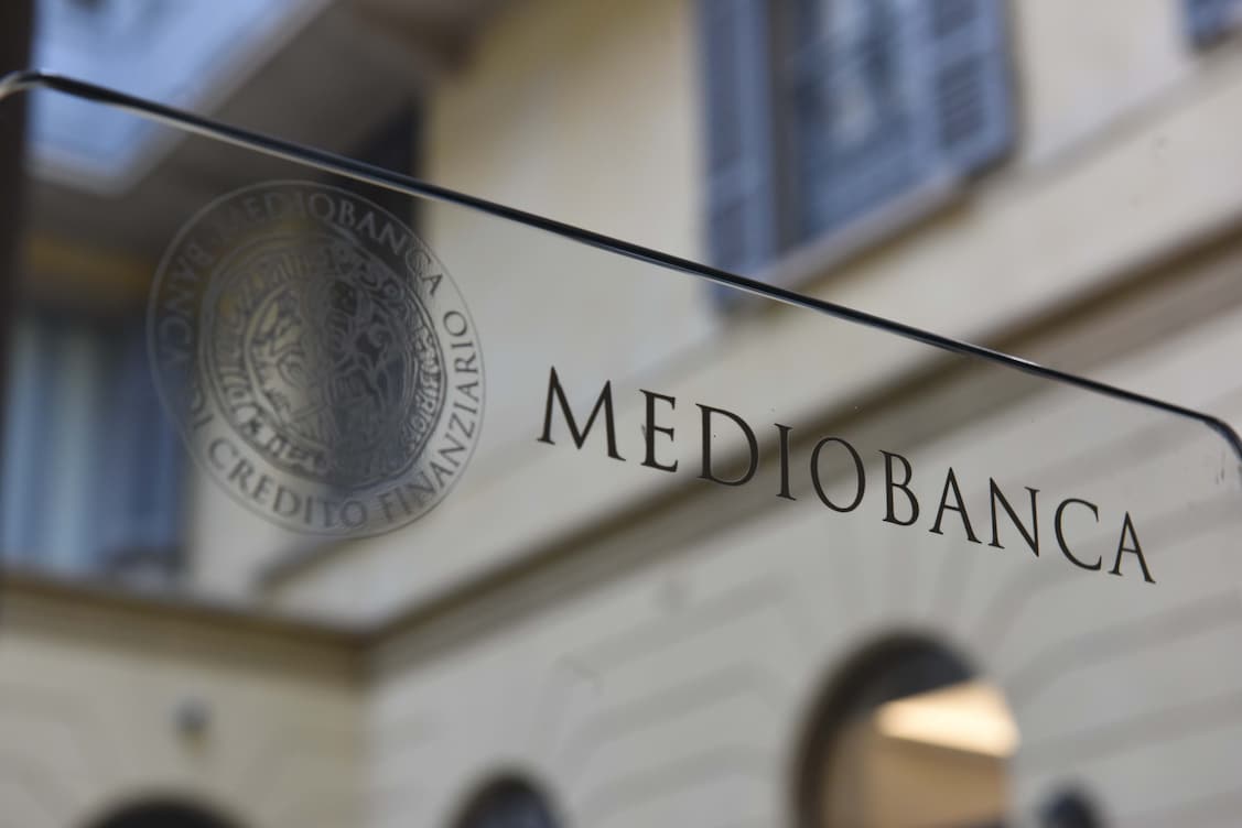 Mediobanca brilla  dopo la vittoria della lista del cda  in assemblea