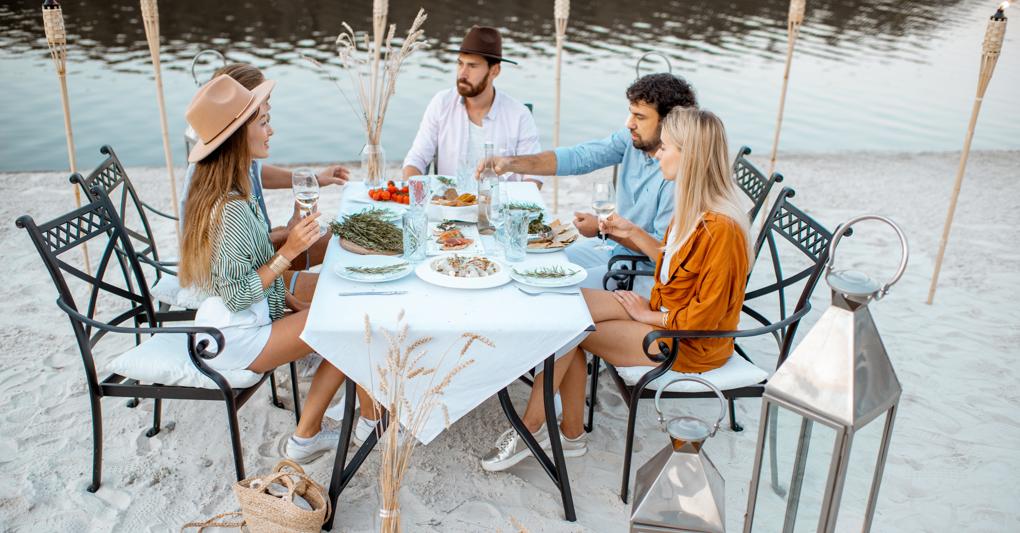 Vacanze estive 2023: il cibo è il souvenir preferito per il 50% degli  italiani