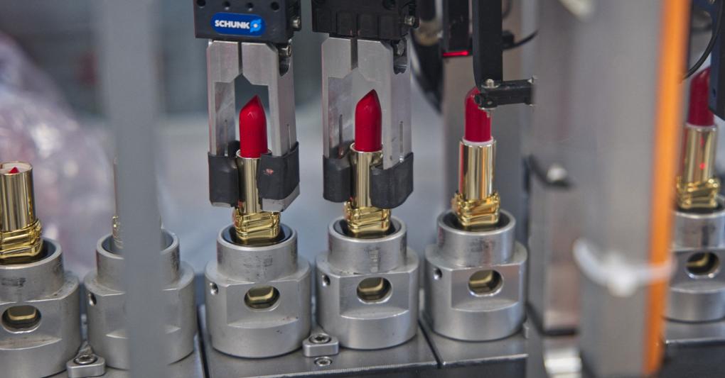 La leadership. Il 67% del make-up consumato in Europa - e il 55% a livello mondiale - è prodotto dalle imprese italiane della cosmetica 