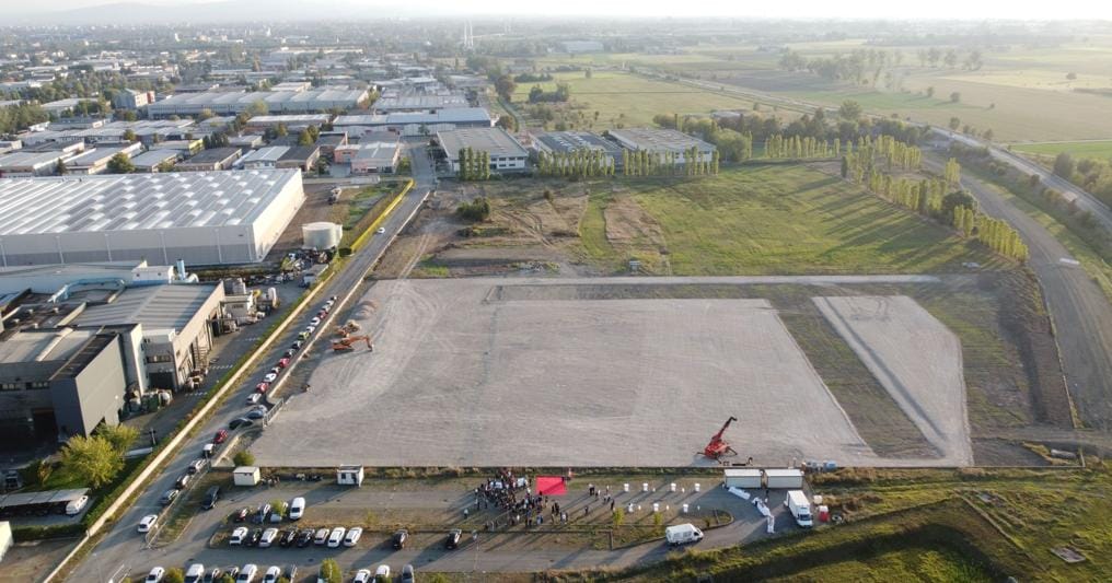 Foto aerea del cantiere appena iniziato 