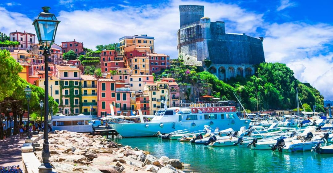 Le spiagge italiane si accendono di nuova luce, smart e green, per  valorizzare il turismo - Hera Luce