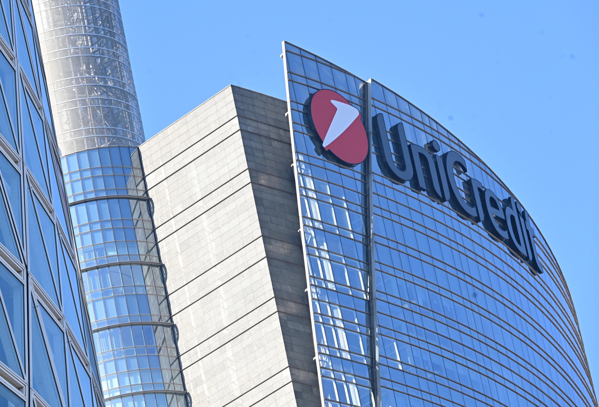 Alleanza sui crediti deteriorati, UniCredit tratta in esclusiva con Prelios