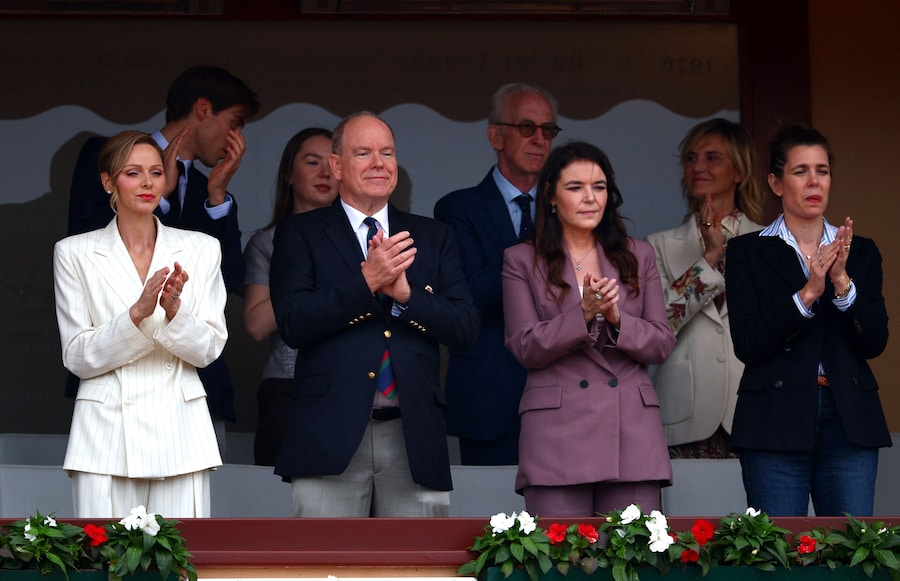  (Reuters)