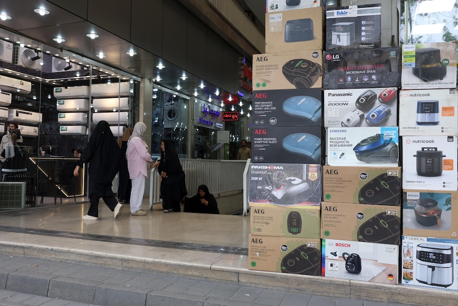 EPA/ABEDIN TAHERKENAREH (EPA)