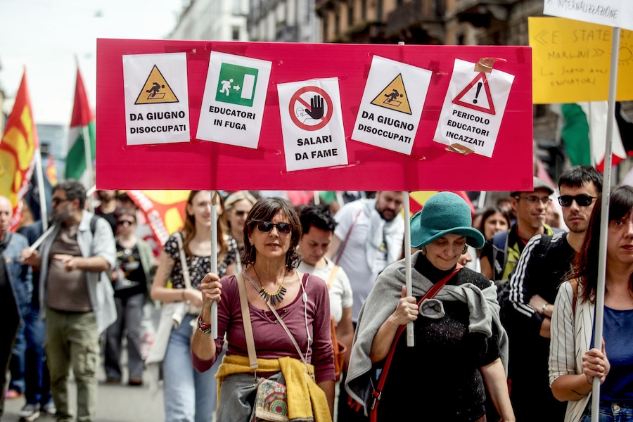 Corteo per lo sciopero generale indetto da Usb in risposta all'appello della Global Sumud Flottilla e contro l'economia di guerra a Milano, 18 maggio 2026. (Ansa)