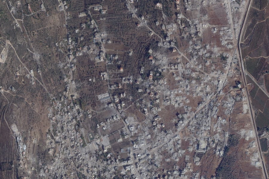 Un'immagine satellitare mostra il villaggio di Kfar Kila in Libano, 6 novembre 2024. 2026 PLANET LABS PBC/Foto fornita tramite REUTERS (via REUTERS)