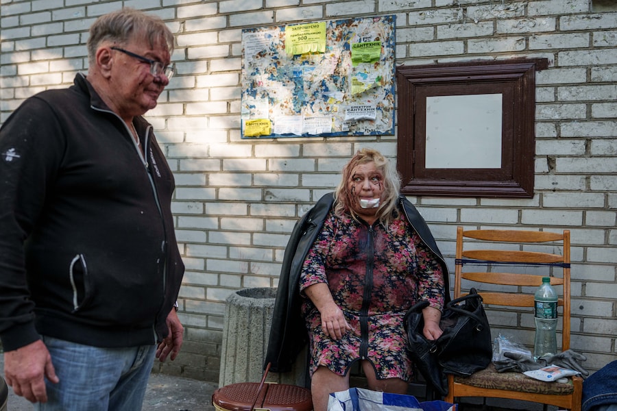 (AP Photo/Evgeniy Maloletka) (APN)