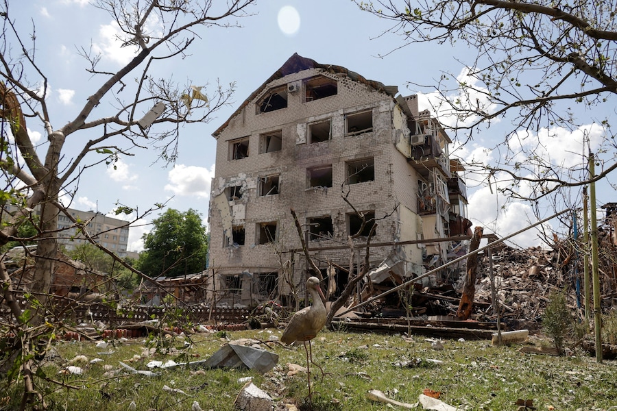 An apartment building damaged during overnight Russian drone strikes in the town of Chuhuiv, amid Russia's attack on Ukraine, in Kharkiv region, Ukraine June 9, 2026. REUTERS/Sofiia Gatilova TPX IMAGES OF THE DAY (Reuters)