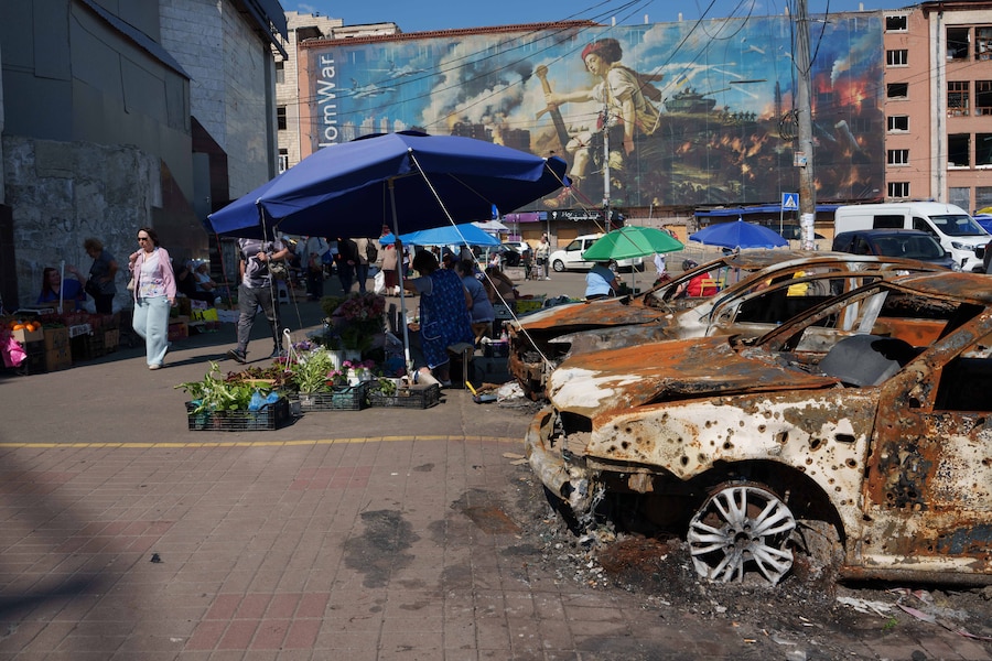 (AP Photo/Evgeniy Maloletka) (APN)