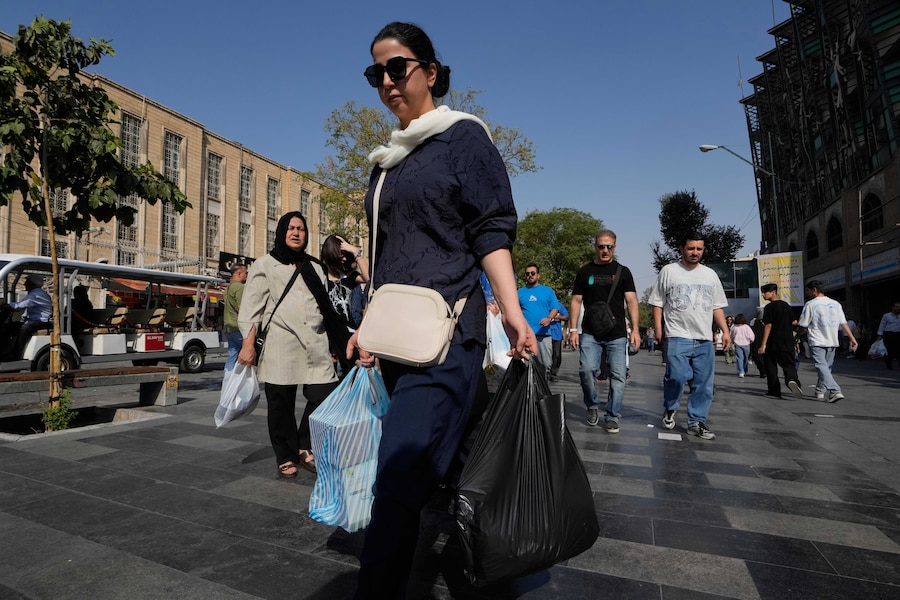 Gran Bazar di Teheran, in Iran, lunedì 24 agosto 2026. (Foto AP/Vahid Salemi) (APN)
