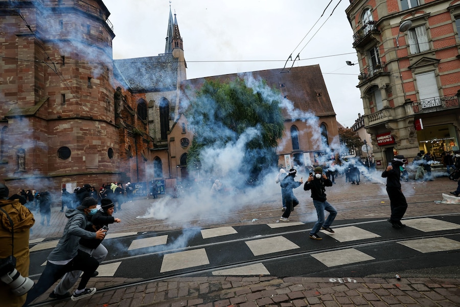 (Reuters)