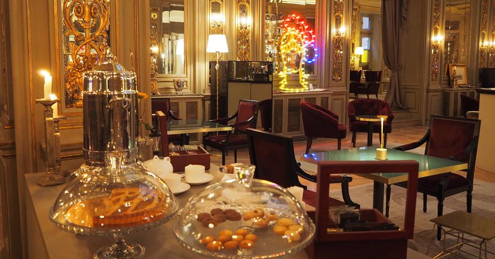 Il neobistrot &Mixology Bar nella Sala degli Specchi del Grand Hotel des Palmes 