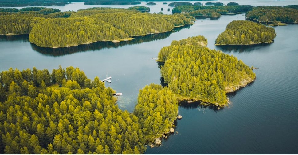 Nell’autunno finnico inseguendo Paasilinna – Il Sole 24 ORE Nell’autunno finnico inseguendo Paasilinna – Il Sole 24 ORE