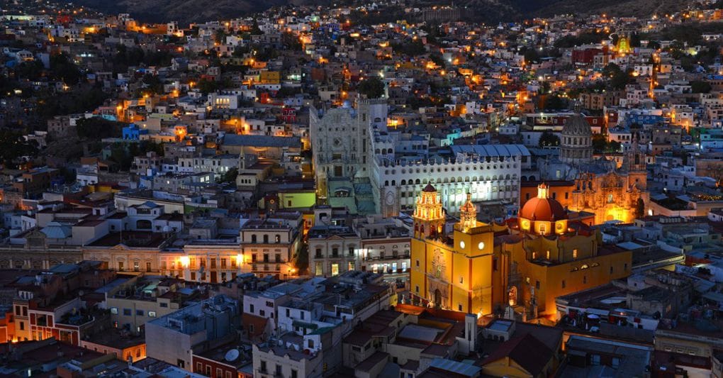 Cartoline da Guanajuato: arte, storia e colori di un Messico autentico