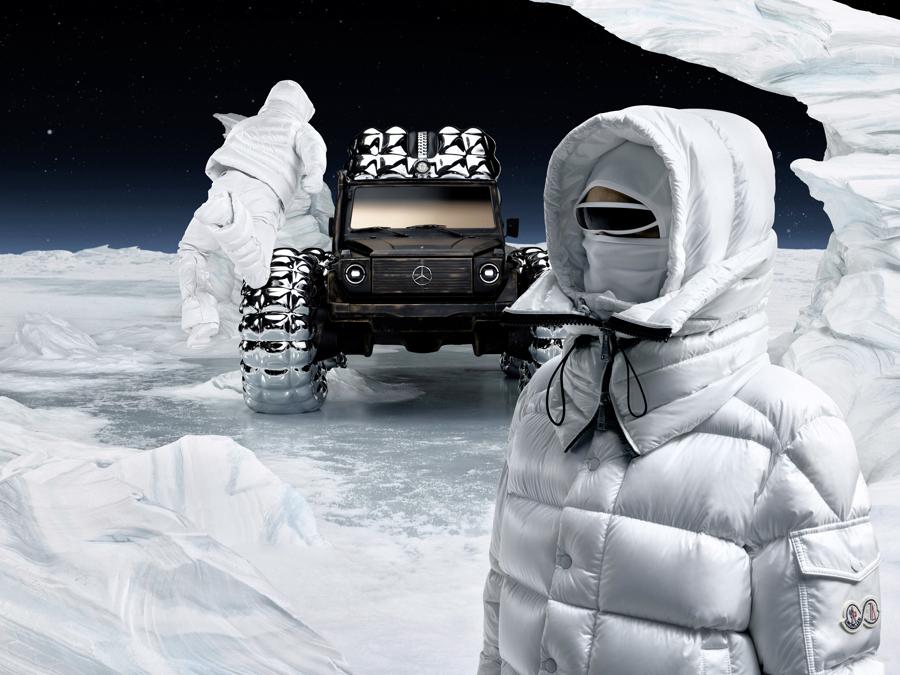 Moncler lvmh top