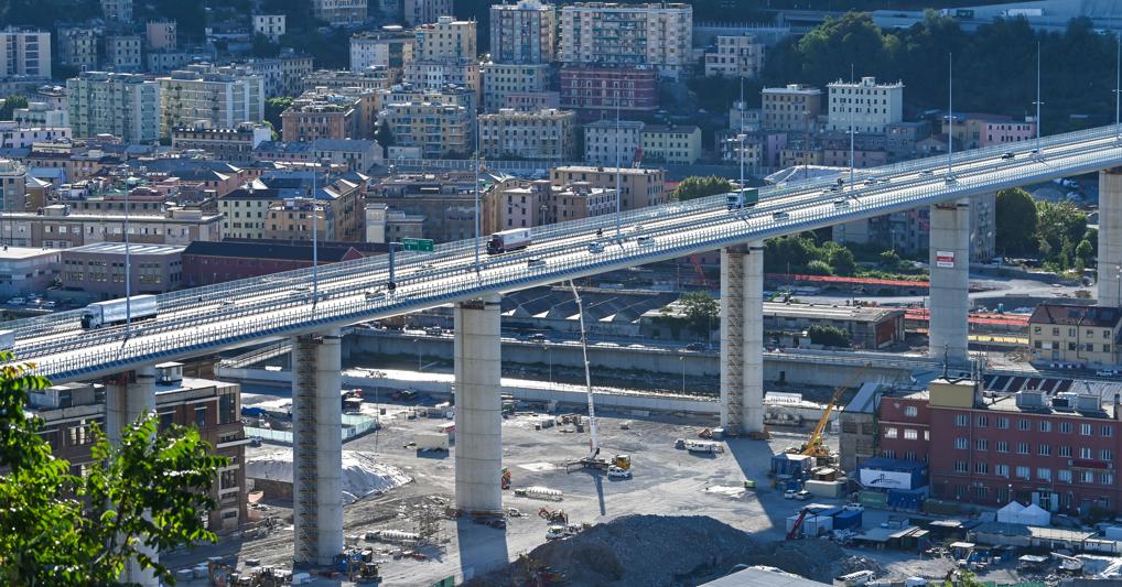 Infrastrutture e mobilità sono ritenute strategiche sia dal Governatore Toti sia dal sindaco di Genova, Marco Bucci  