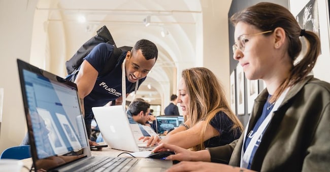 Ex startup. La Flazio è stata fondata a Catania  nel 2012 da Flavio Fazio  ed è stata una delle prime  promettenti startup siciliane