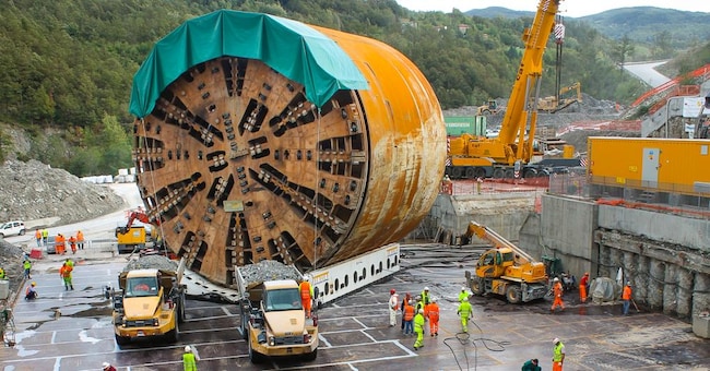 Il Gruppo Palmieri progetta e produce attrezzature di taglio tra cui le mastodontiche teste fresanti delle Tbm, le macchine di perforazione