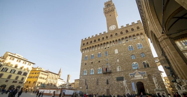  Con lo smart working chiuse 14 sedi comunali il venerdì