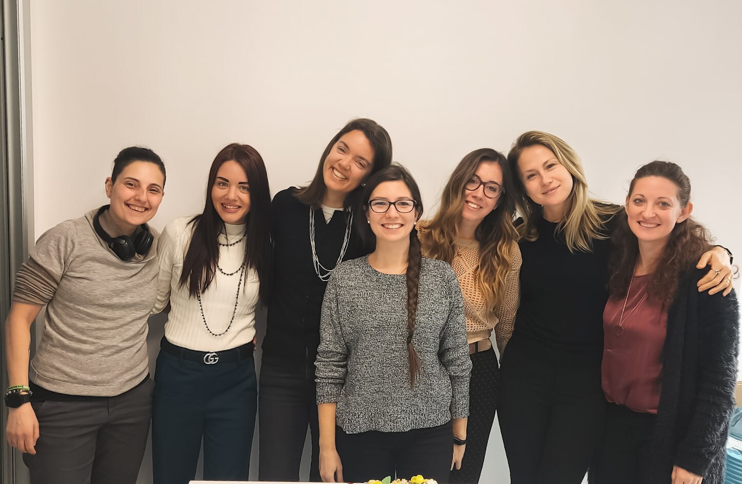  Il team con il direttore generale Ilenia De Boltoli (terza da sinistra) 