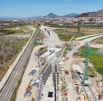 In cantiere. Il viadotto Cancello Frasso della Av/Ac ferroviaria Napoli-Bari