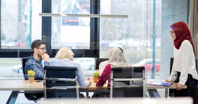  Il vero salto di qualità lo fanno le imprese che hanno alla base una cultura che assegna importanza alle relazioni e mostrano apertura nei confronti dell’accoglienza delle diversità. Questo significa una strategia d’impresa che riconduce al diversity management