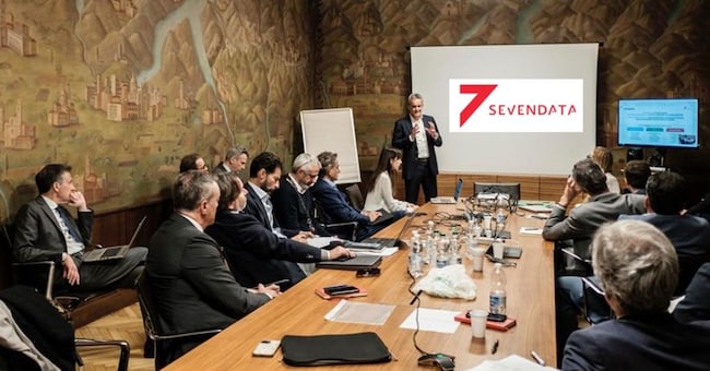 Fondata nel 2018, SevenData  conta oggi circa 60 dipendenti,  1.300 clienti e un fatturato atteso  a fine anno oltre gli 8 milioni di euro