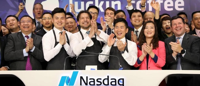 Andrea Lattuada  durante il debutto a Wall Street  di Luckin Coffee(Reuters) 