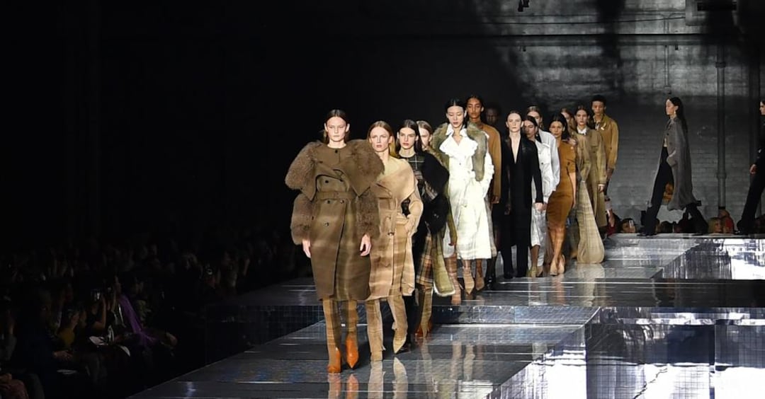 Cinture Louis Vuitton da donna, Sconto online fino al 23%