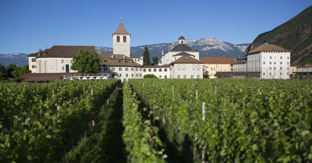Complesso conventuale con vigneto Klosteranger 
