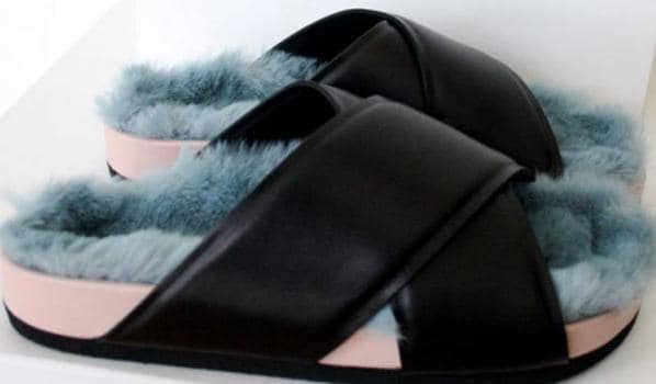 Louis Vuitton compra il famoso marchio di sandali Birkenstock