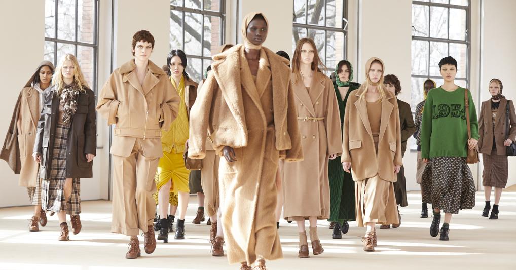 La sfilata Max Mara AI 21-22 