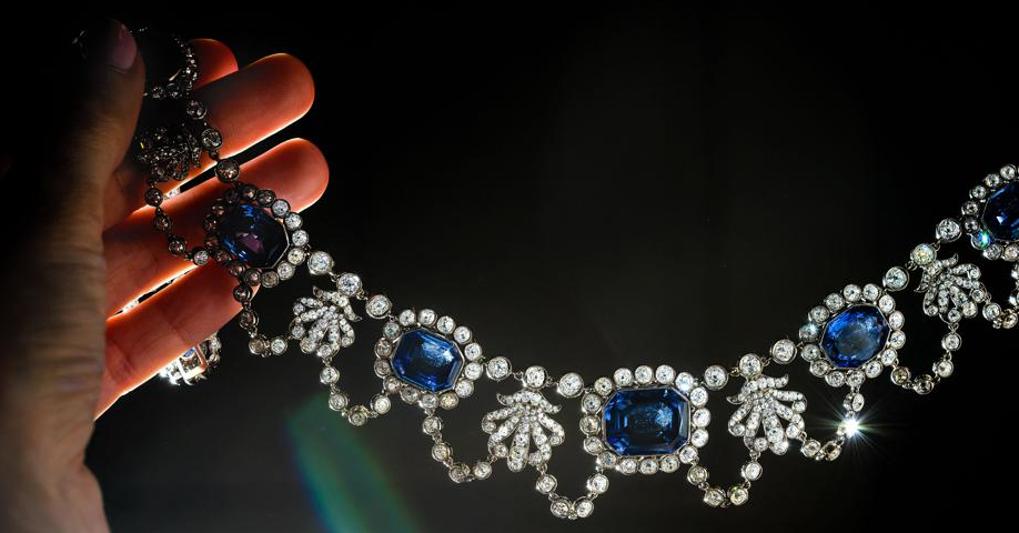 Un collier di inizio Ottocento battuto all’asta da Christie’s a Ginevra  