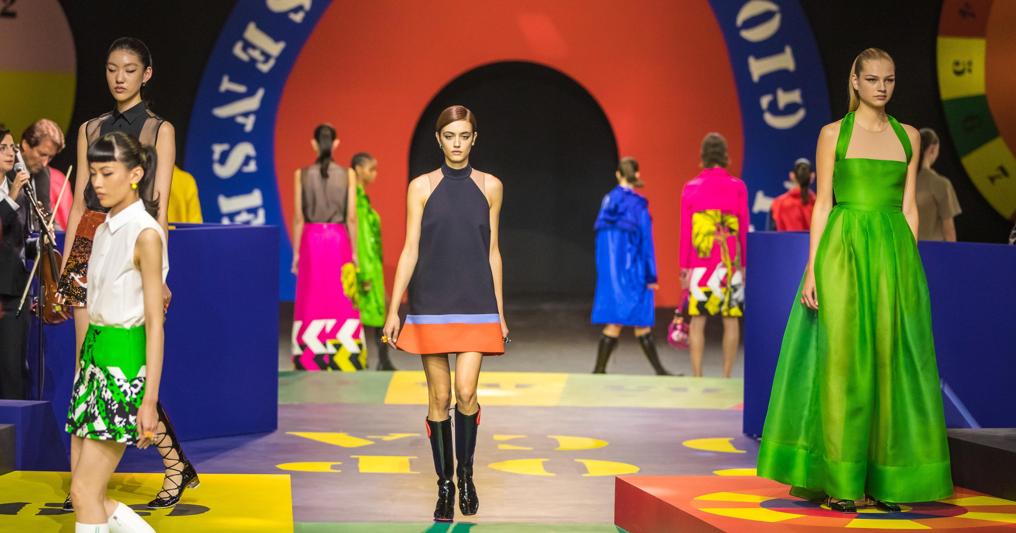 La sfilata Dior PE 2022 