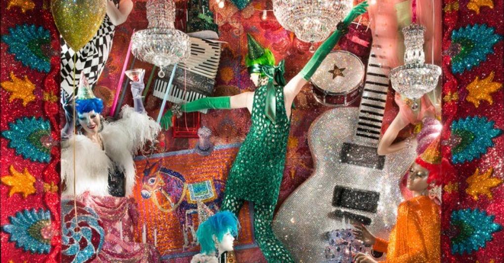 A New York. Una delle vetrine per il Natale 2020  di Bergdorf Goodman, create insieme a Swarovski. C'è grande attesa per quelle di quest'anno 