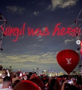 Virgil Abloh: la sfilata evento di Louis Vuitton a Miami per ricordare lo  stilista scomparso - la Repubblica