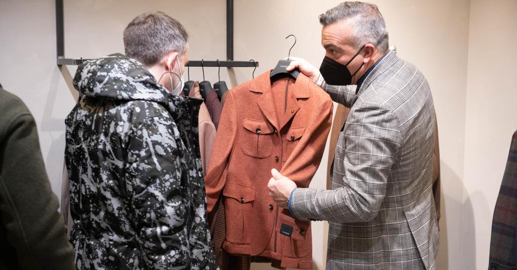 Espositori e buyer a Pitti 101 