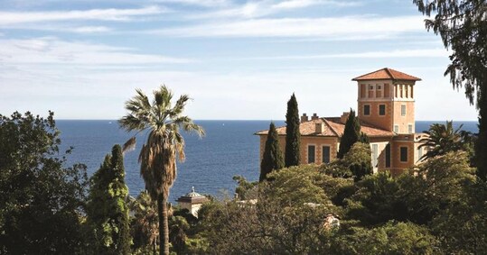 Lungo la Riviera di Ponente fra giardini, scrittori e fascino ...