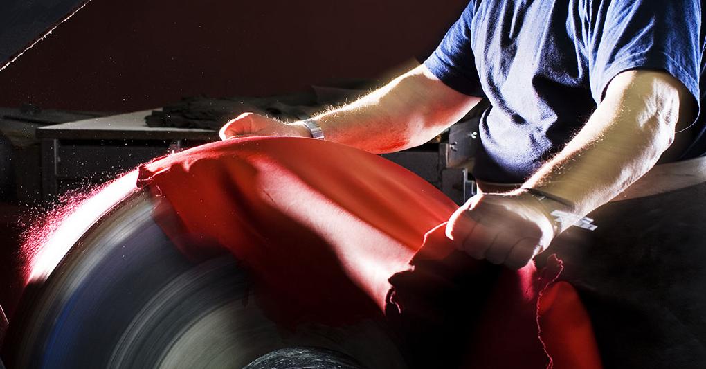 Pellami pregiati. In Francia si trova invece Tanneries Roux, specializzata in concia di vitello 