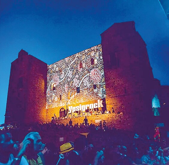Innovativo. Il festival musicale Ypsigrock, a piazza Castello  