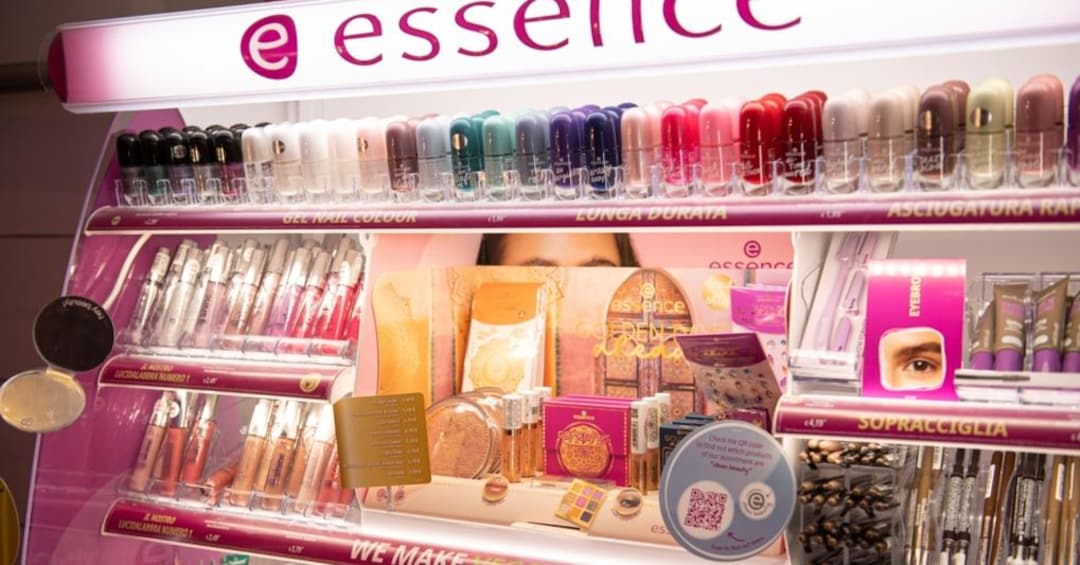 Make-up, il brand Essence arriva da Acqua & Sapone - Il Sole 24 ORE