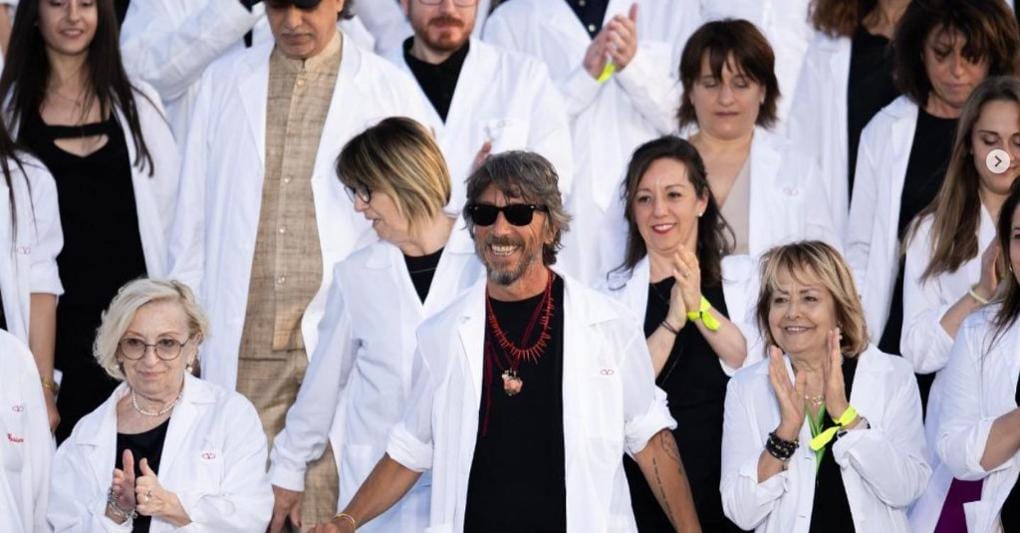Valentino lascia Pierpaolo Piccioli. L addio dopo 25 anni in azienda Il Sole 24 ORE