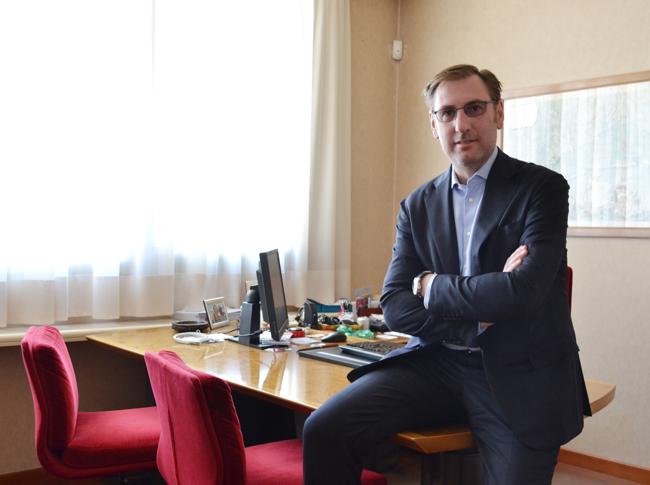 Lo smartphone comanda la gru, connessa all’Internet of things - Il Sole ...