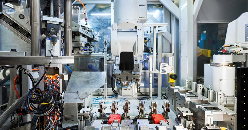 Il robot Daisy di Apple può disassemblare fino a 1,2 milioni di iPhone all'anno 